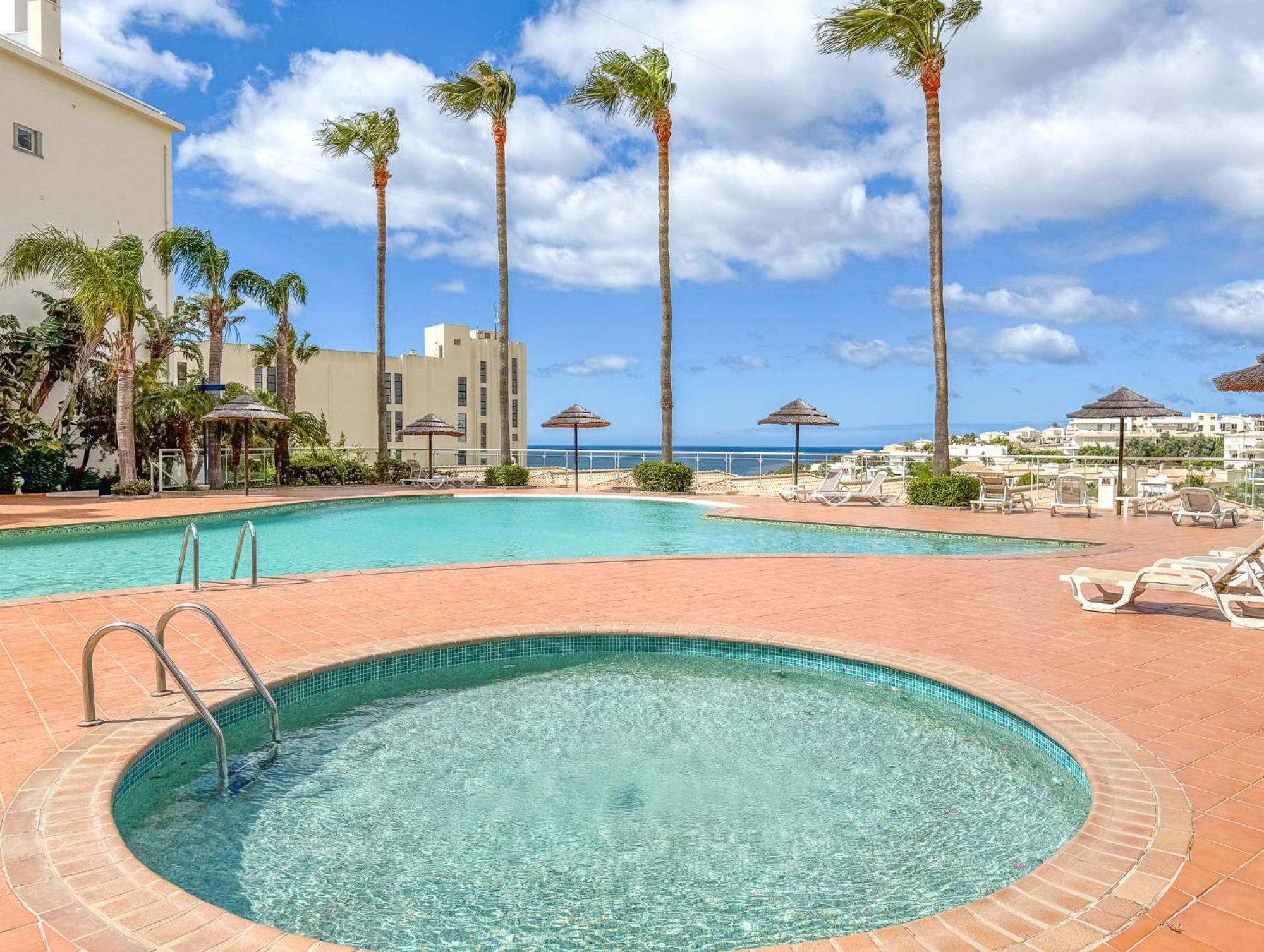Holiday Beach Apartment Porto De Mos 拉哥斯 外观 照片