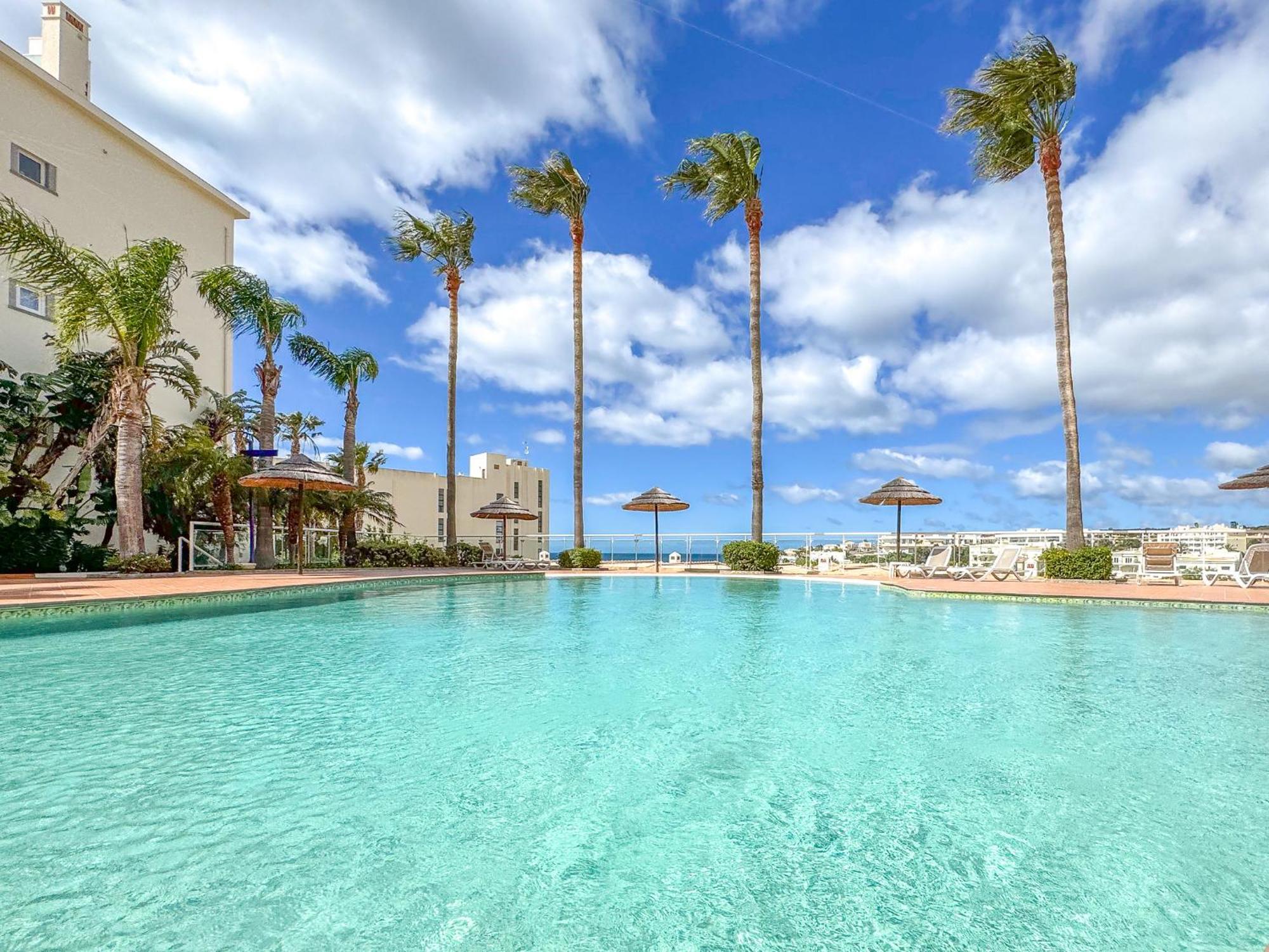Holiday Beach Apartment Porto De Mos 拉哥斯 外观 照片